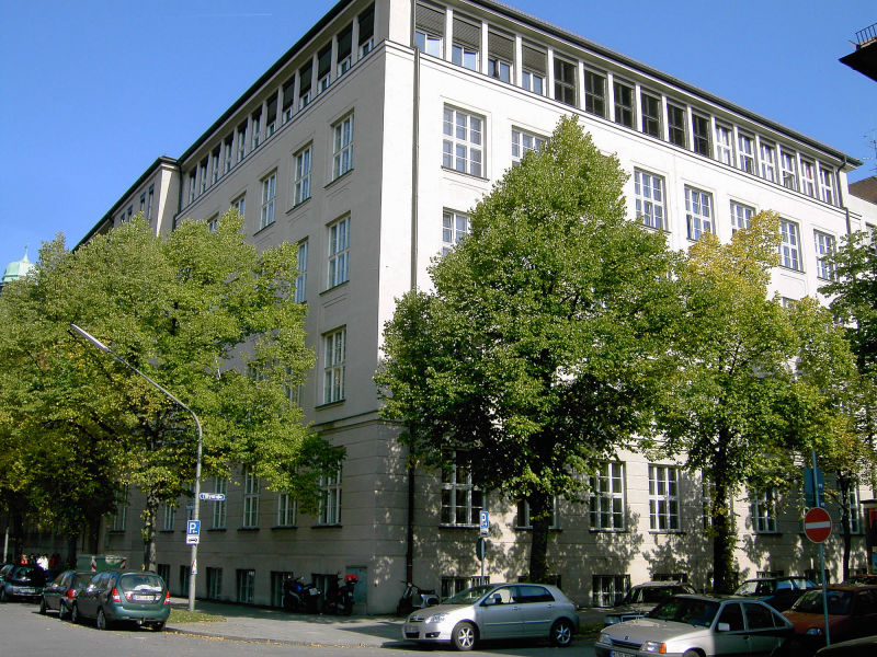 NHP Bau AG, Forstinning