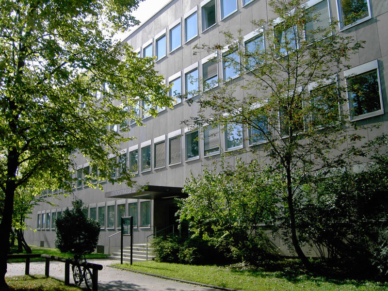 NHP Bau AG, Forstinning